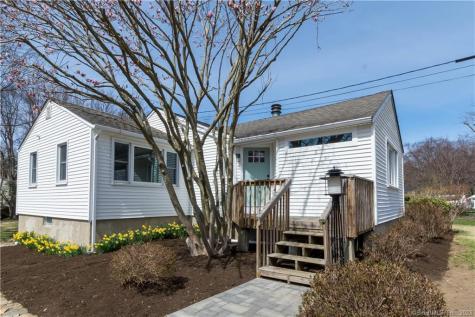 571 Burroughs Road Fairfield CT 06825