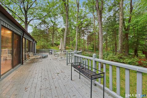 110 Wedgewood Drive Easton CT 06612