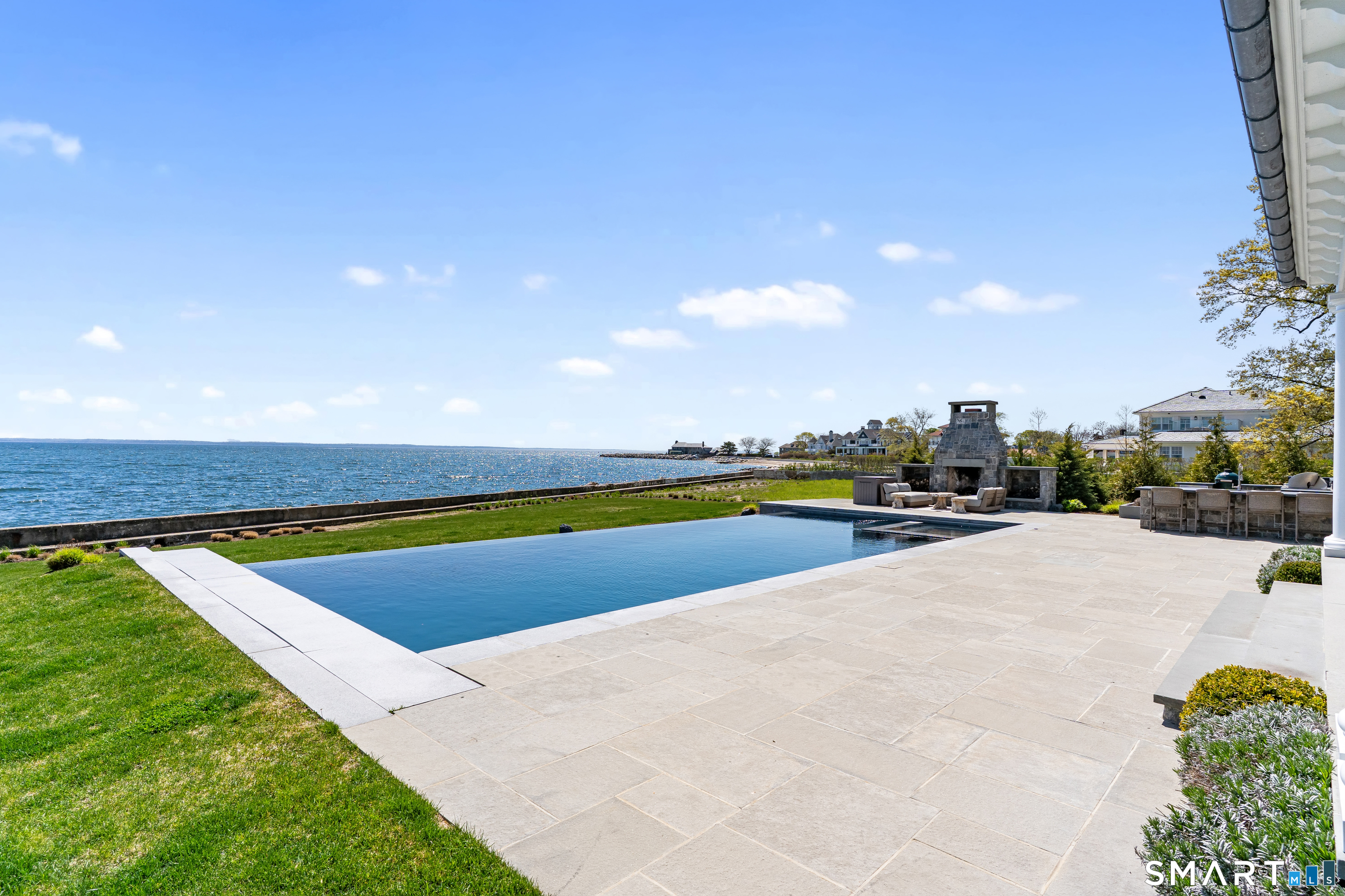 379 Ocean West Drive Stamford CT 06902