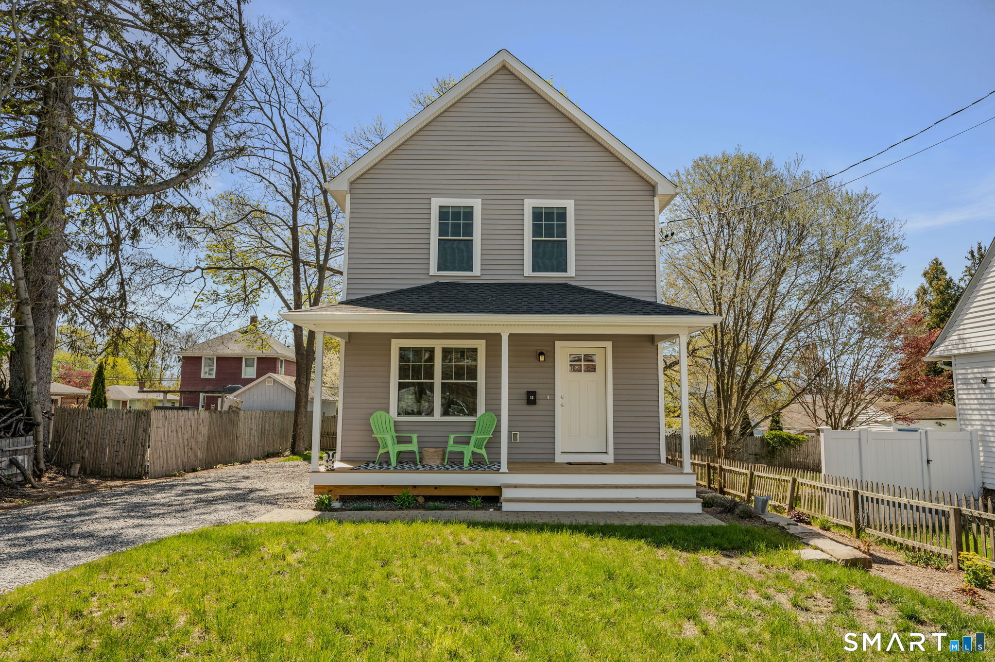 12 Sander Street New London CT 06320