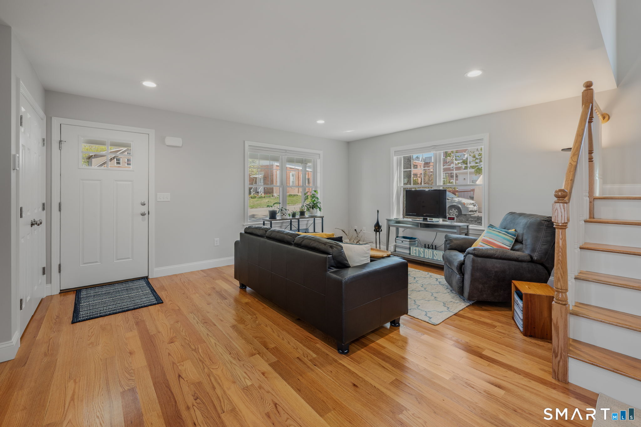 12 Sander Street New London CT 06320