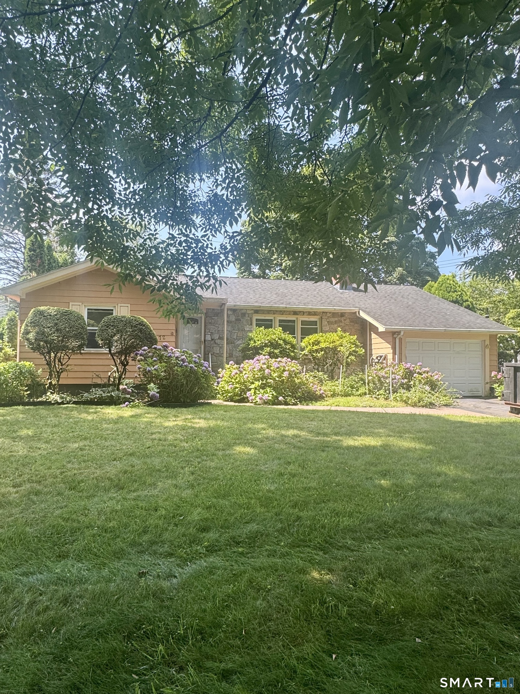 172 Mitchell Drive New Haven CT 06511