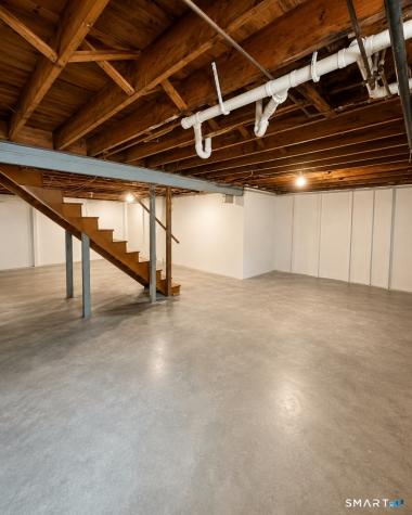 172 Mitchell Drive New Haven CT 06511