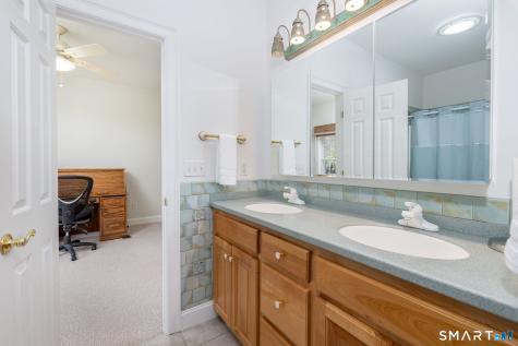 69 Elizabeth Drive Southington CT 06489