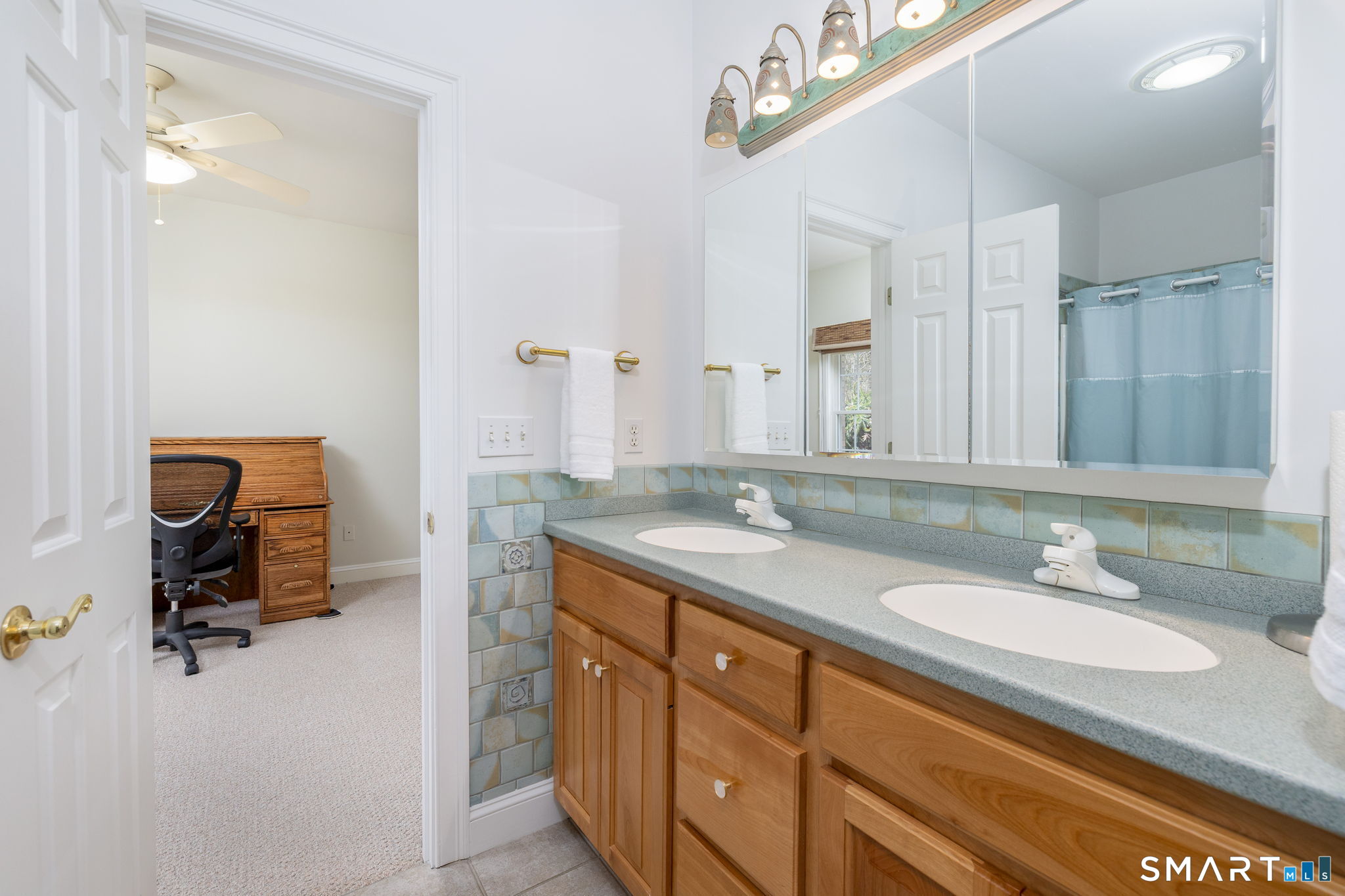 69 Elizabeth Drive Southington CT 06489