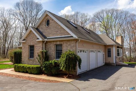 69 Elizabeth Drive Southington CT 06489