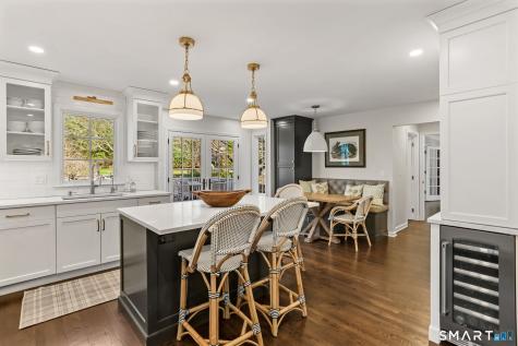 165 Hemlock Hills South Road Fairfield CT 06824