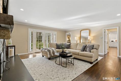 165 Hemlock Hills South Road Fairfield CT 06824