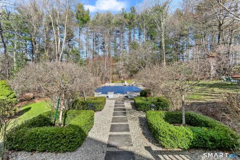 165 Hemlock Hills South Road Fairfield CT 06824