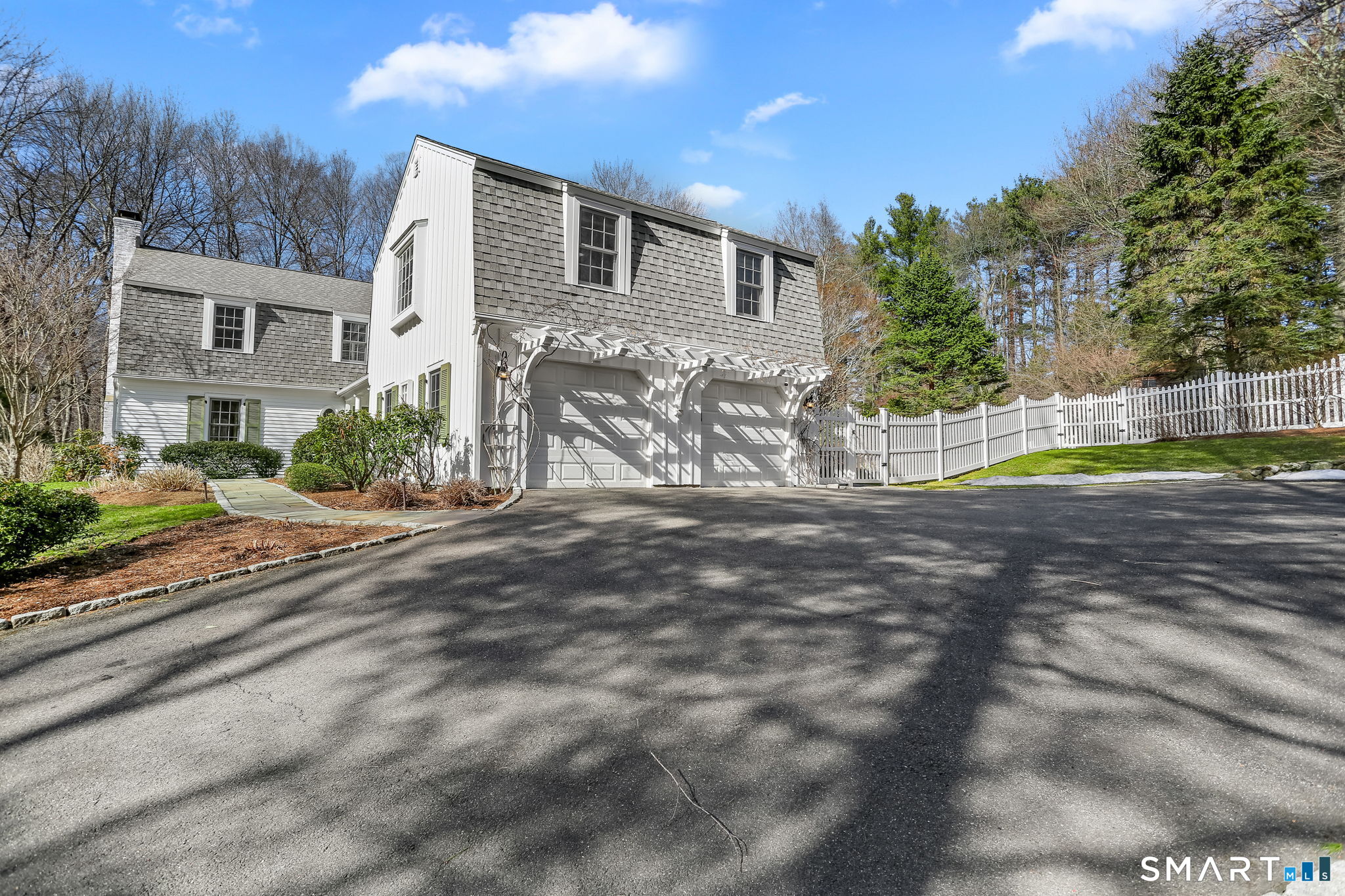 165 Hemlock Hills South Road Fairfield CT 06824