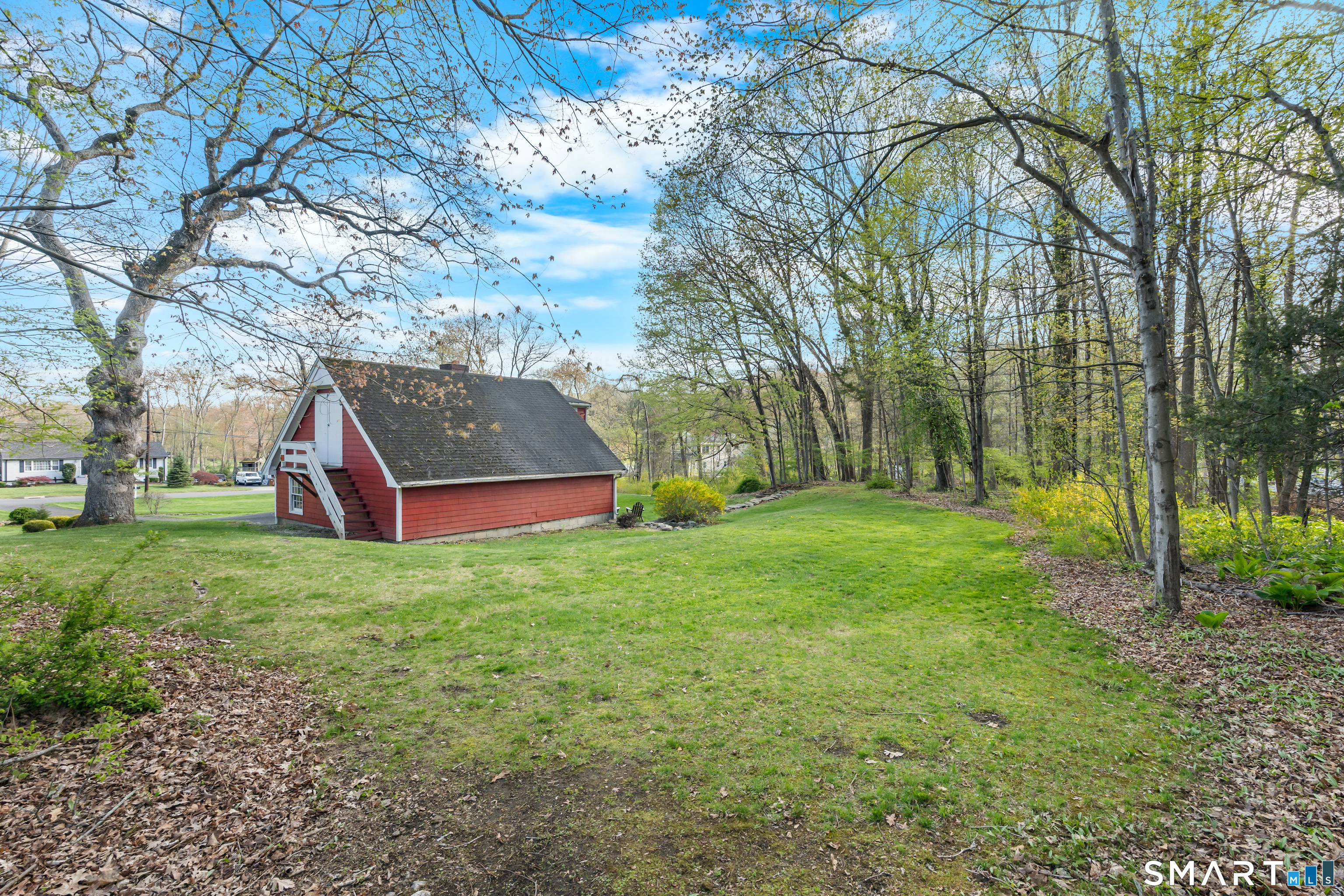 27 Valley Road Shelton CT 06484