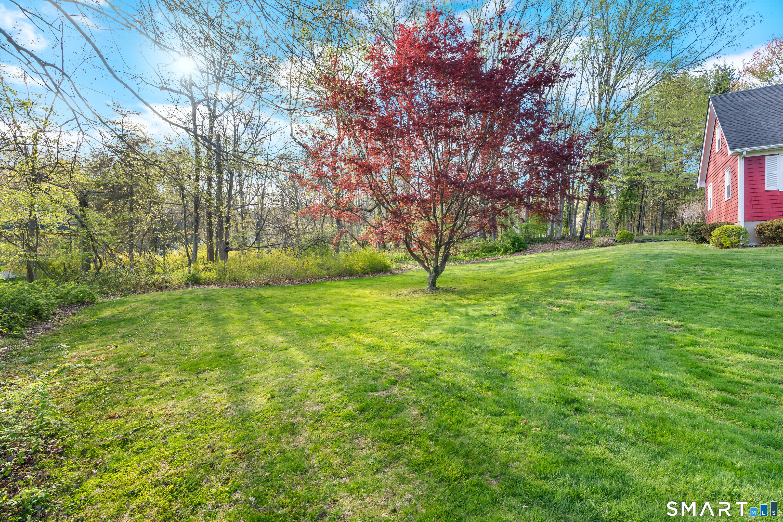 27 Valley Road Shelton CT 06484