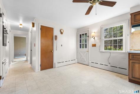 27 Valley Road Shelton CT 06484