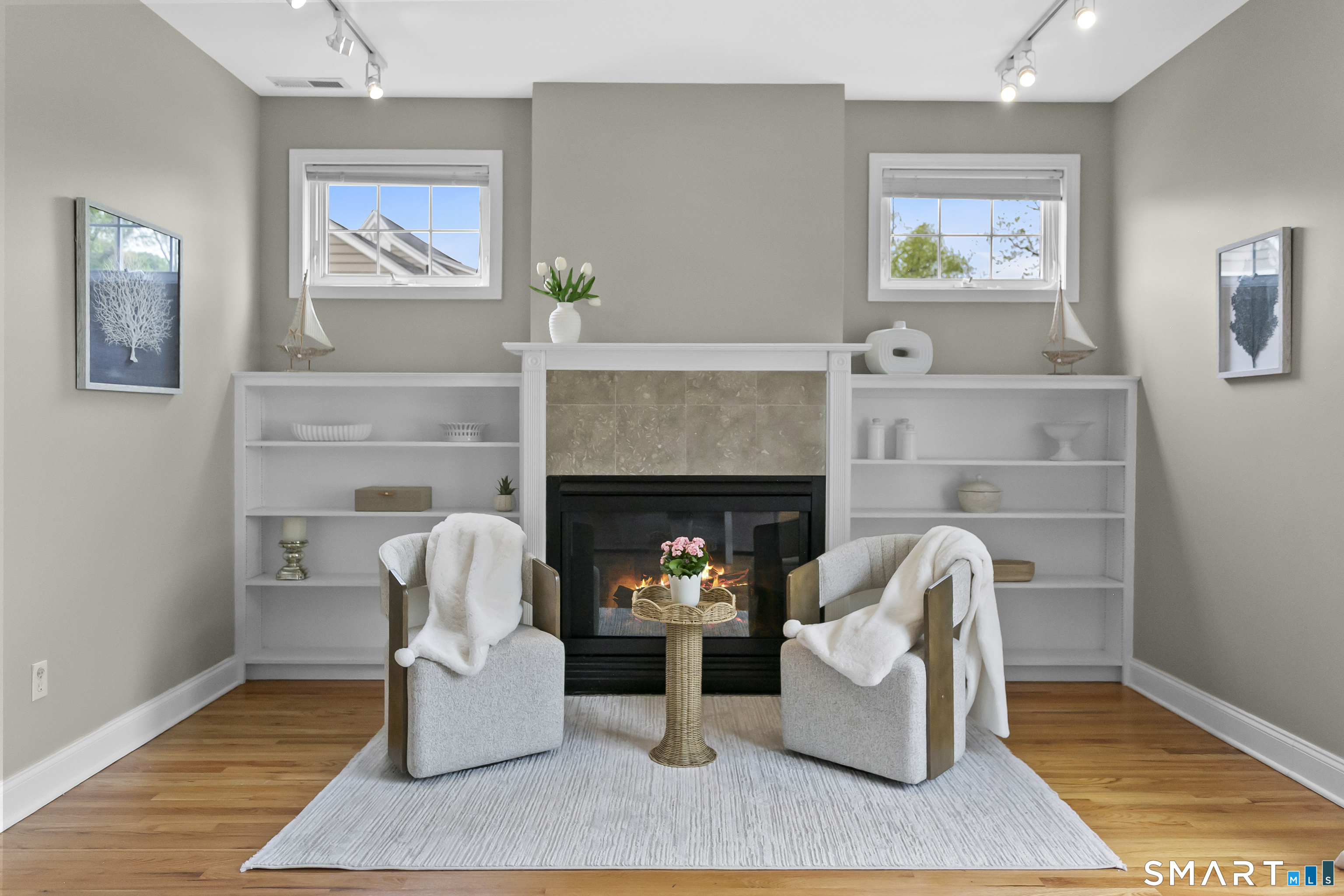 896 Riverside Drive Fairfield CT 06824