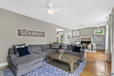 896 Riverside Drive Fairfield CT 06824