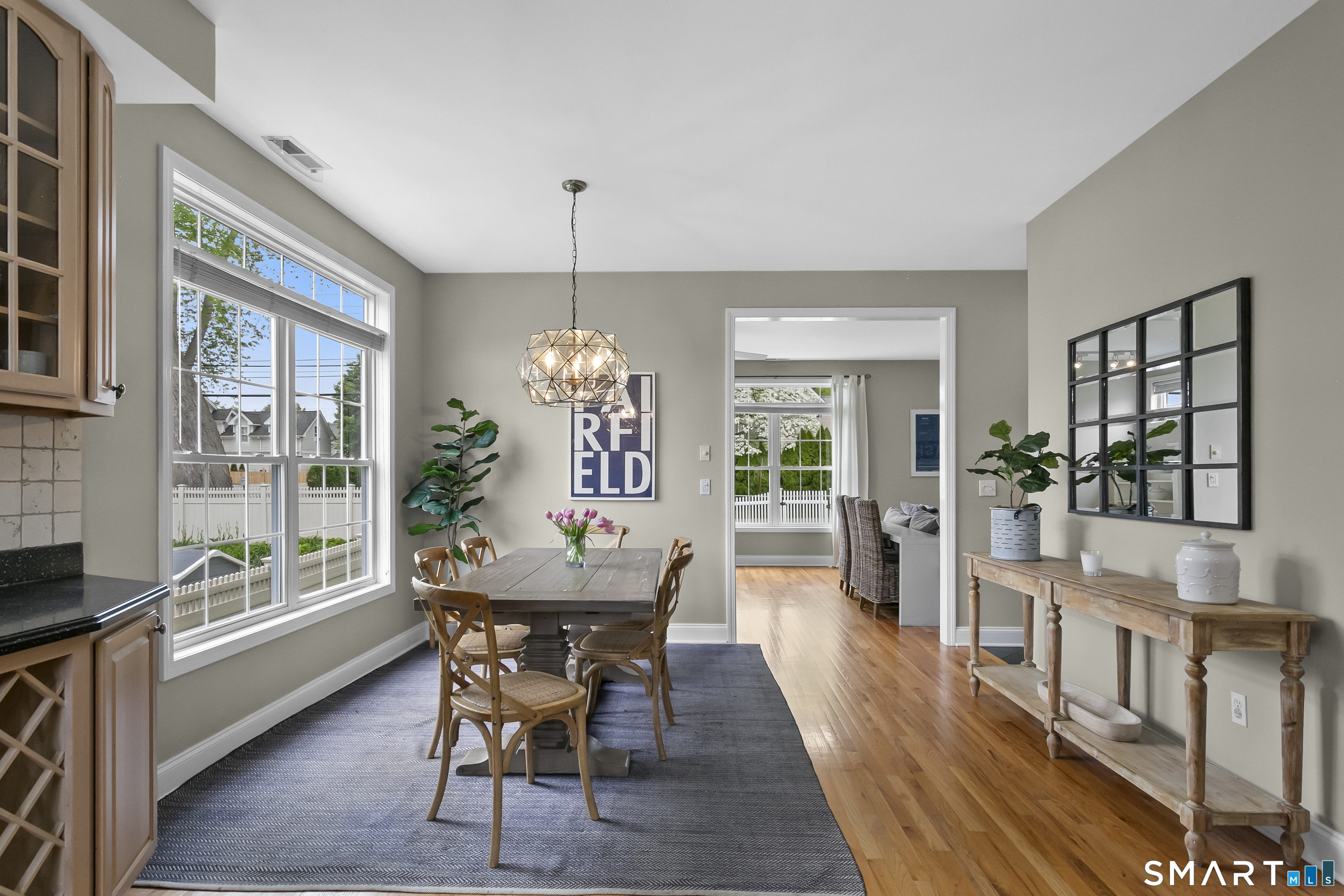 896 Riverside Drive Fairfield CT 06824