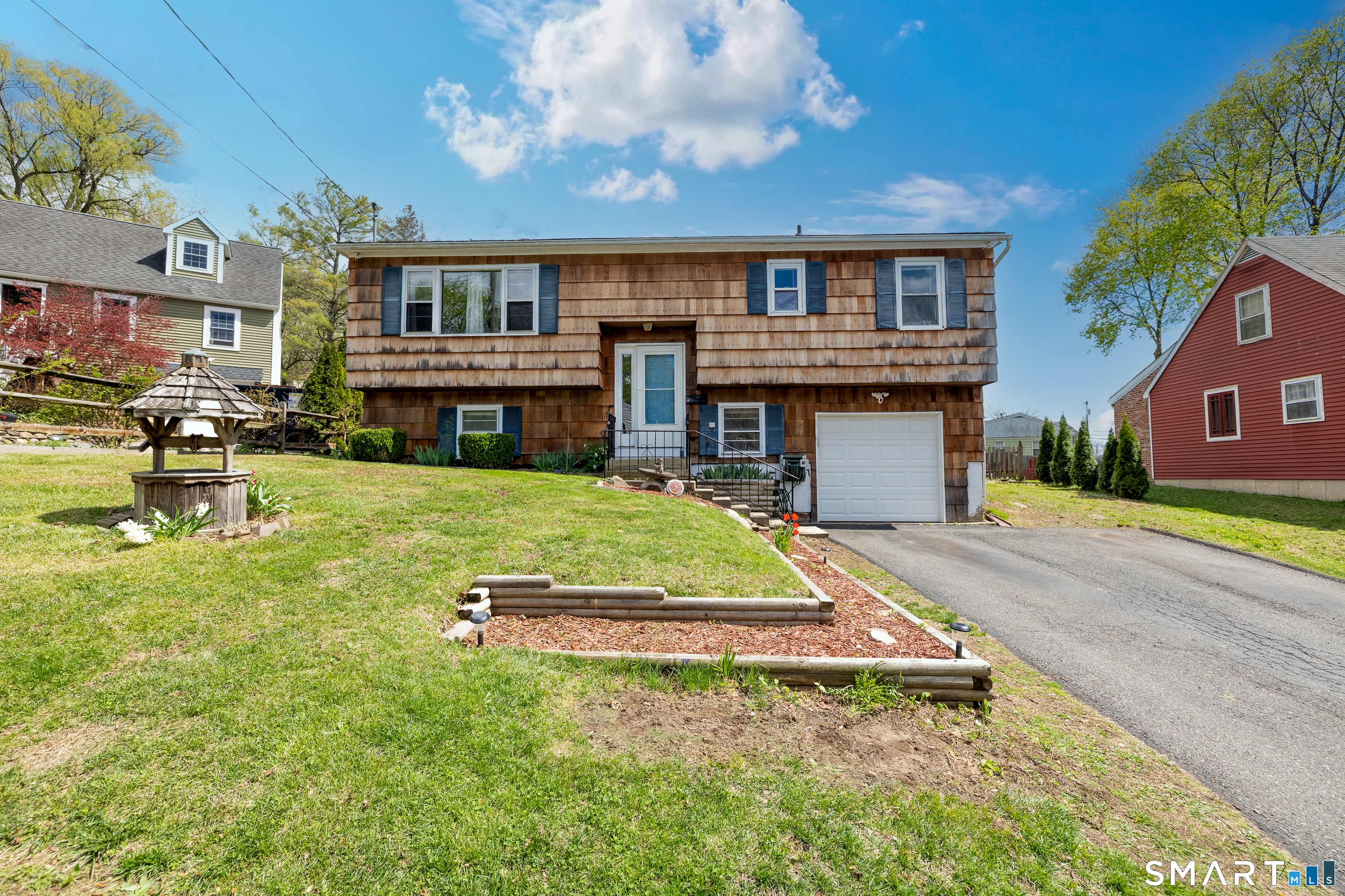 17 Pleasant Street New Milford CT 06776