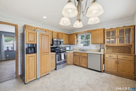 17 Pleasant Street New Milford CT 06776