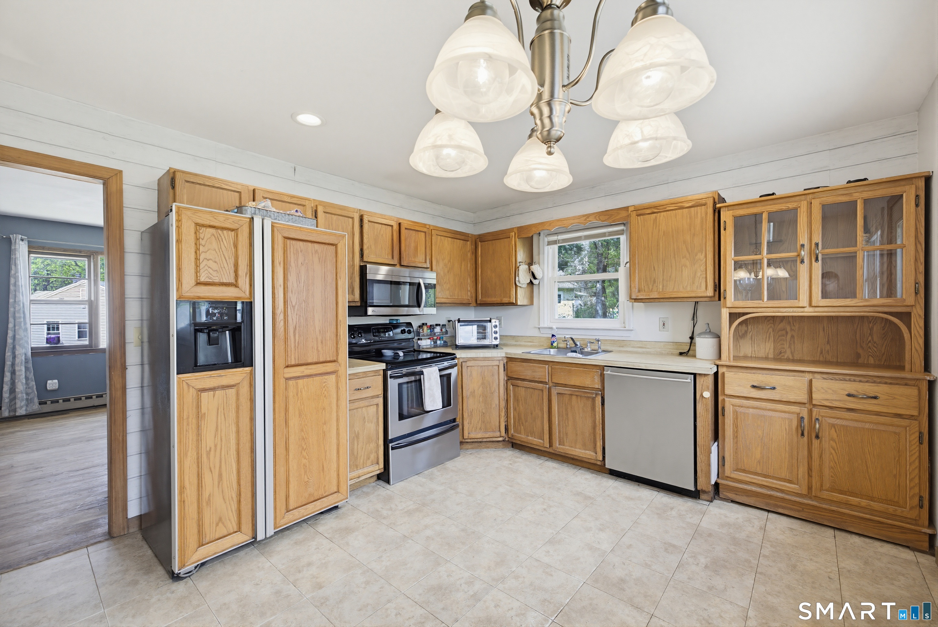 17 Pleasant Street New Milford CT 06776