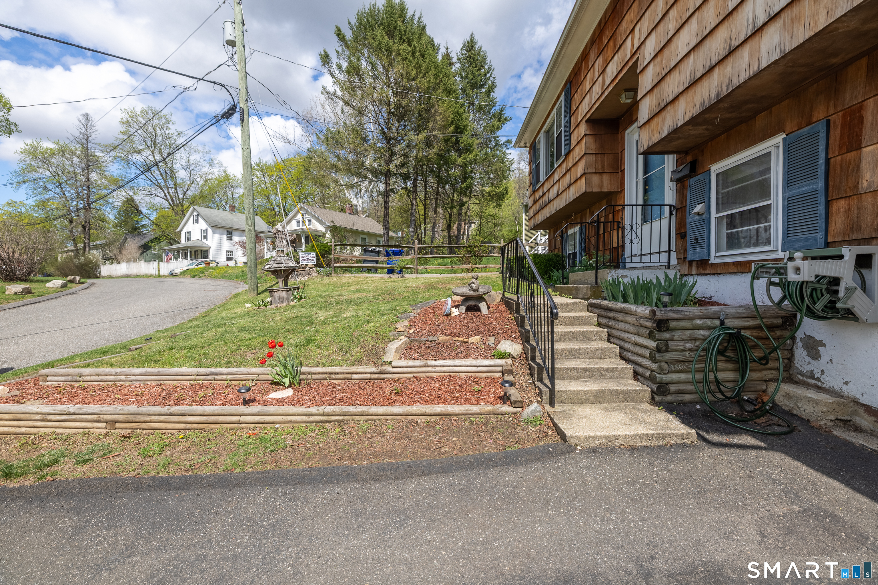 17 Pleasant Street New Milford CT 06776