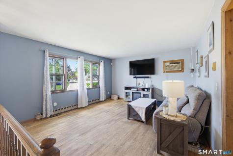 17 Pleasant Street New Milford CT 06776