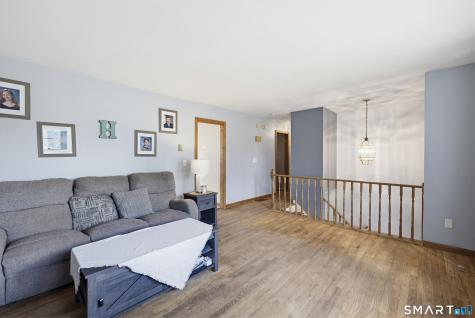 17 Pleasant Street New Milford CT 06776