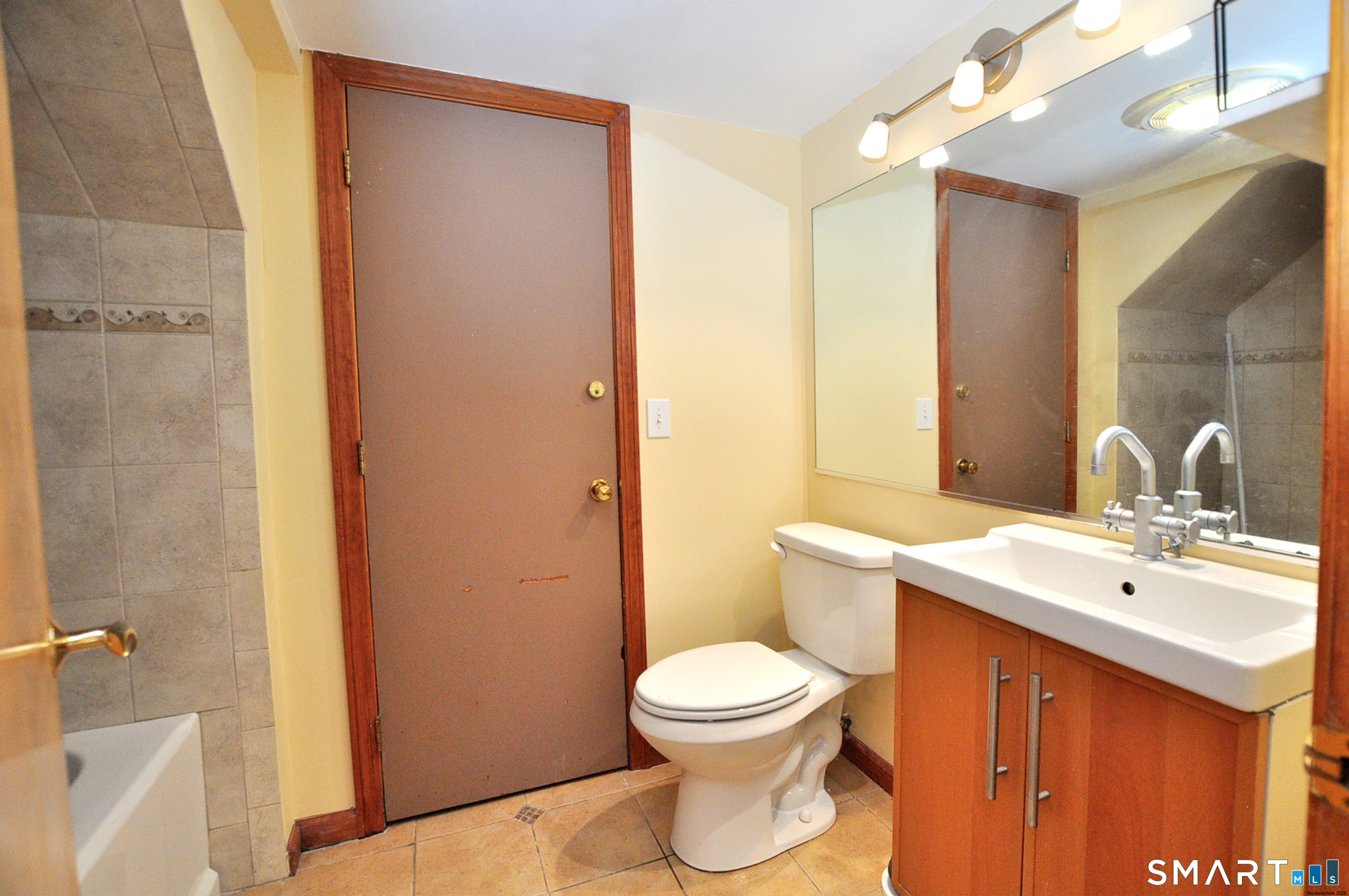 6 Tamarack Lane Simsbury CT 06070
