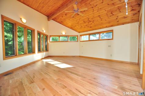 6 Tamarack Lane Simsbury CT 06070