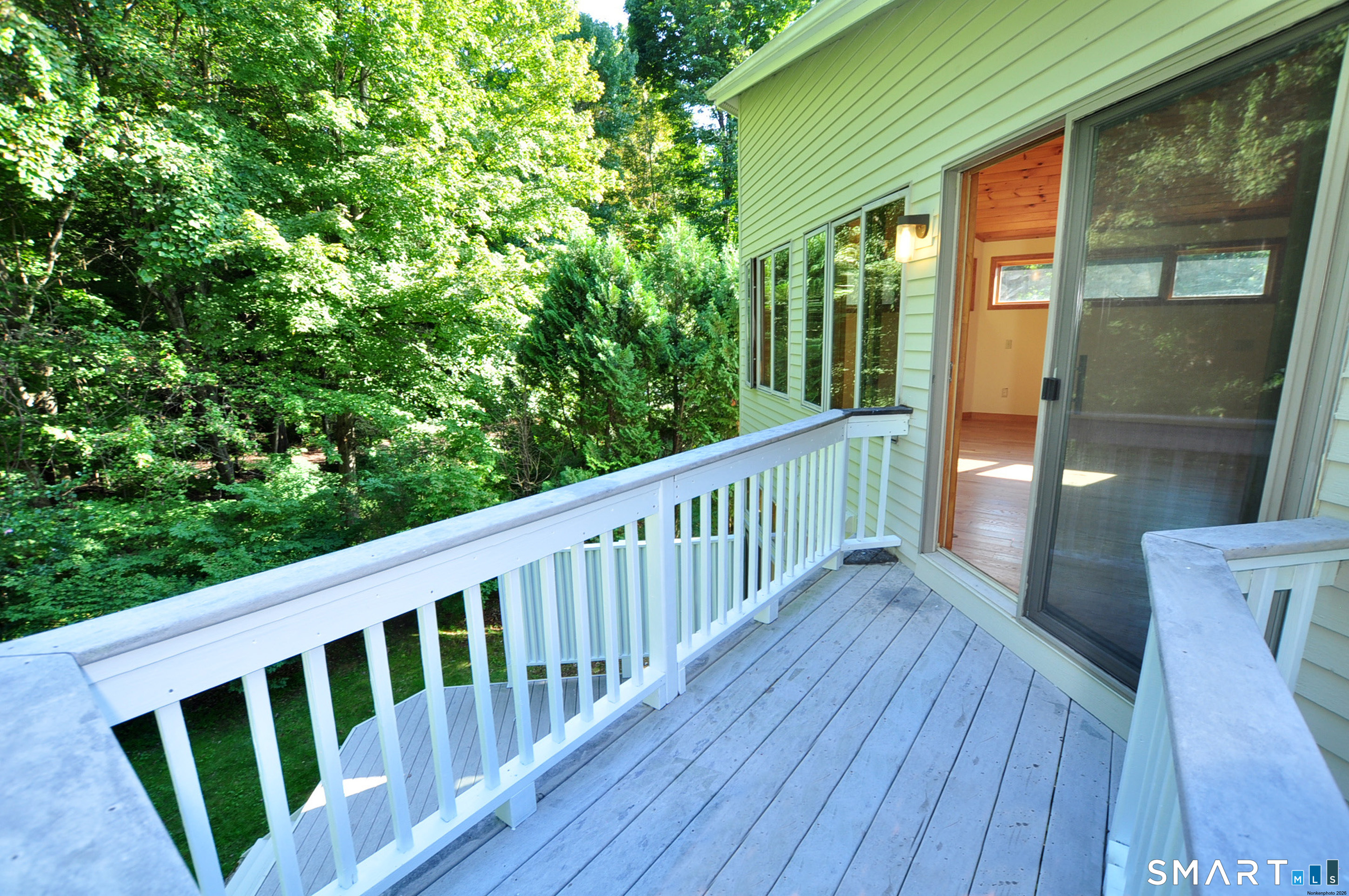 6 Tamarack Lane Simsbury CT 06070