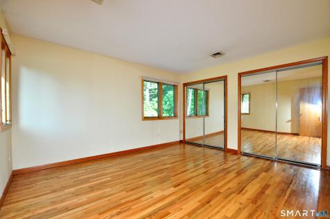 6 Tamarack Lane Simsbury CT 06070