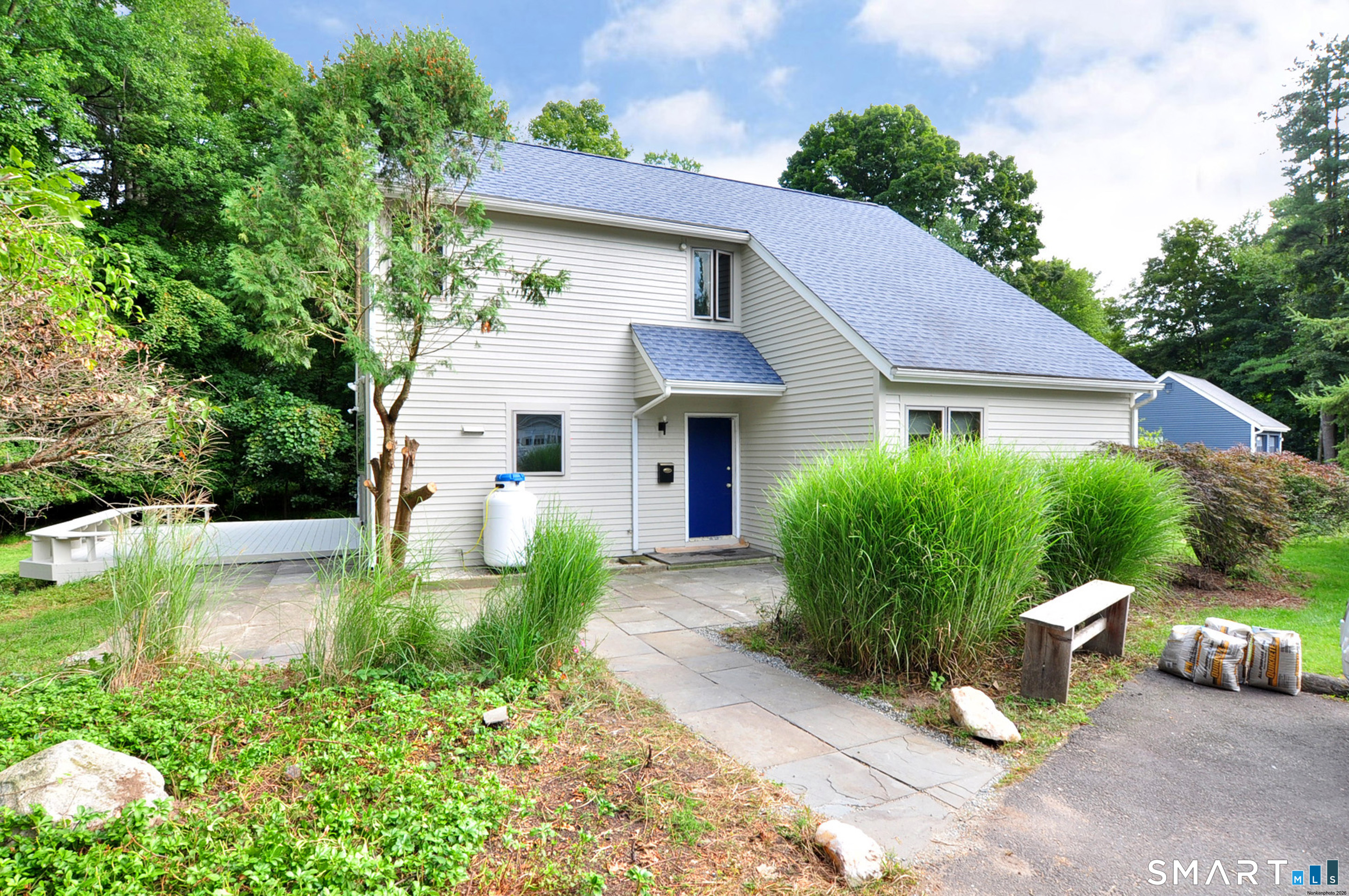6 Tamarack Lane Simsbury CT 06070