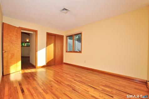 6 Tamarack Lane Simsbury CT 06070