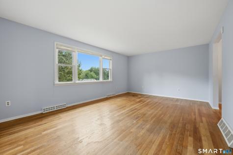 42 Falmouth Drive Shelton CT 06484
