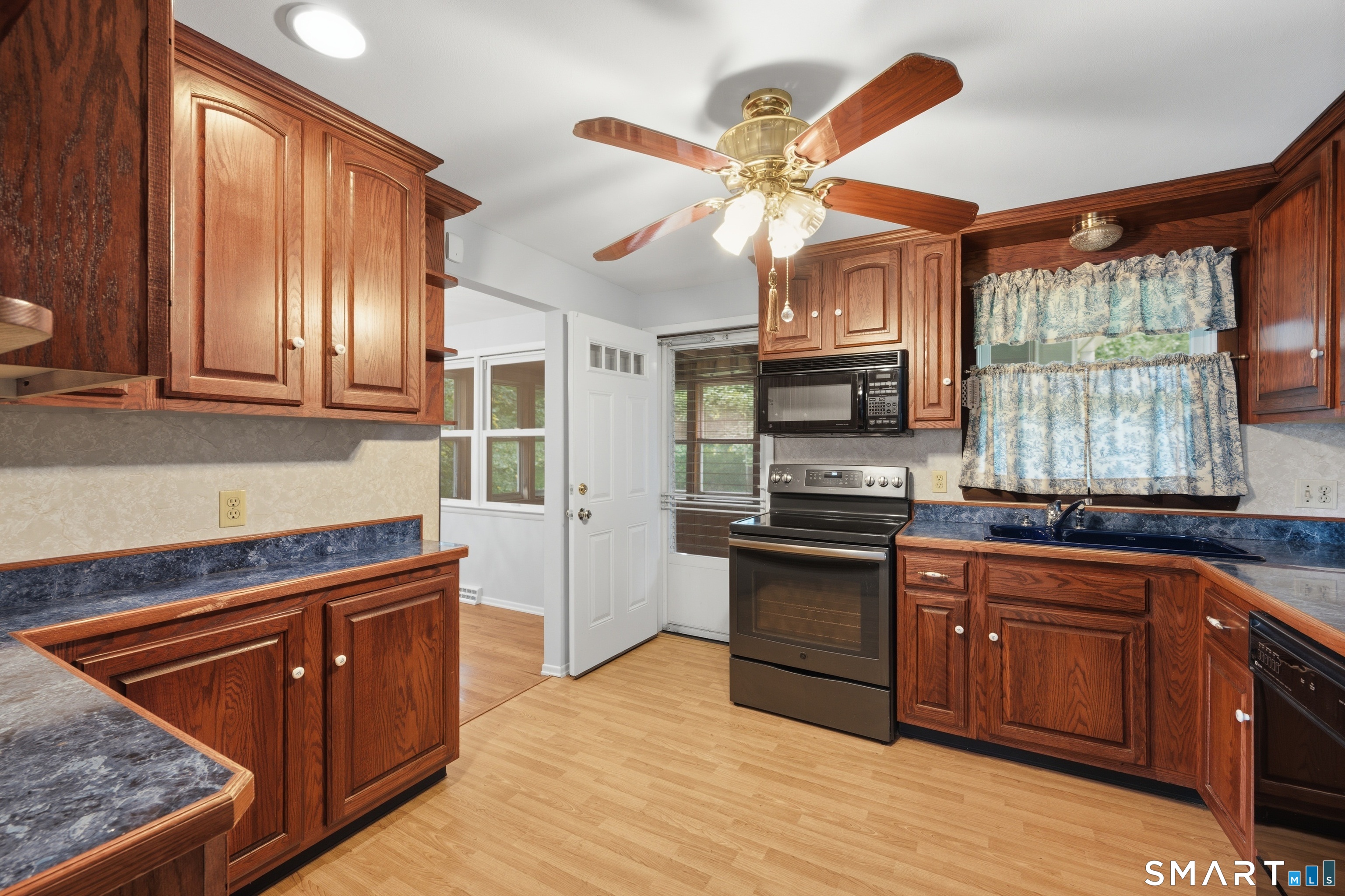 42 Falmouth Drive Shelton CT 06484