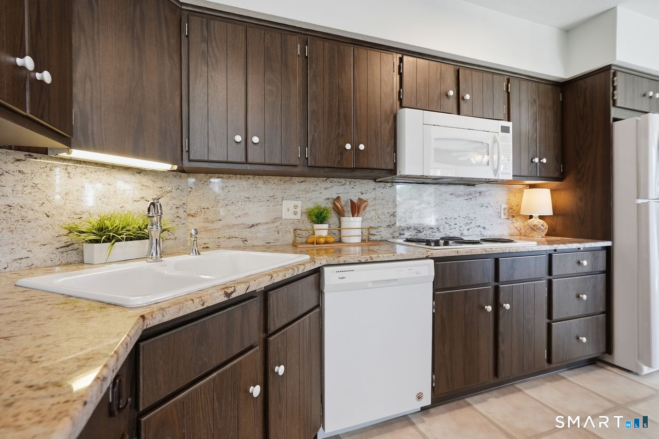 210 Fiske Lane Westbrook CT 06498