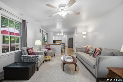 17 Dean Road East Lyme CT 06333