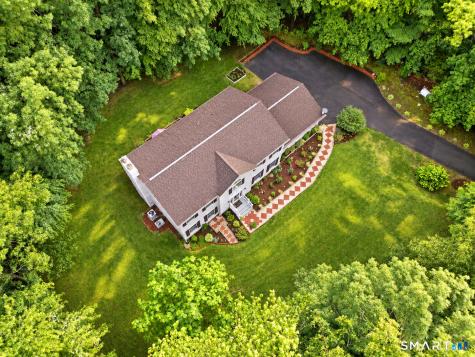 17 Dean Road East Lyme CT 06333