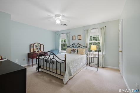 17 Dean Road East Lyme CT 06333