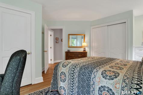 253-4 Grassy Hill Road Lyme CT 06371