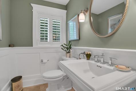 253-4 Grassy Hill Road Lyme CT 06371