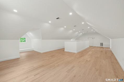 149 Don Bob Road Stamford CT 06903