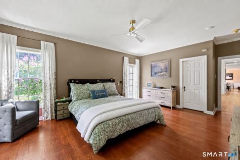 207 Great Pond Road Simsbury CT 06070