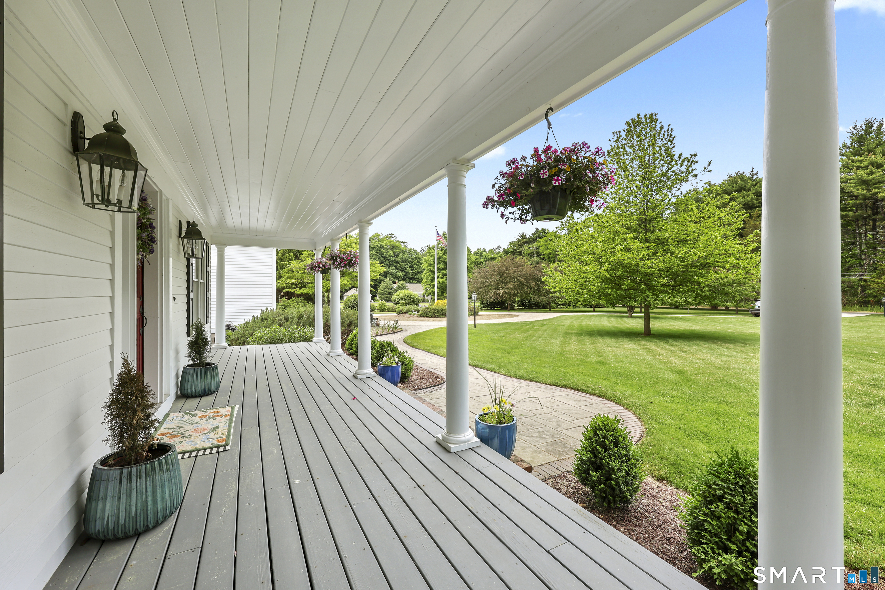 207 Great Pond Road Simsbury CT 06070