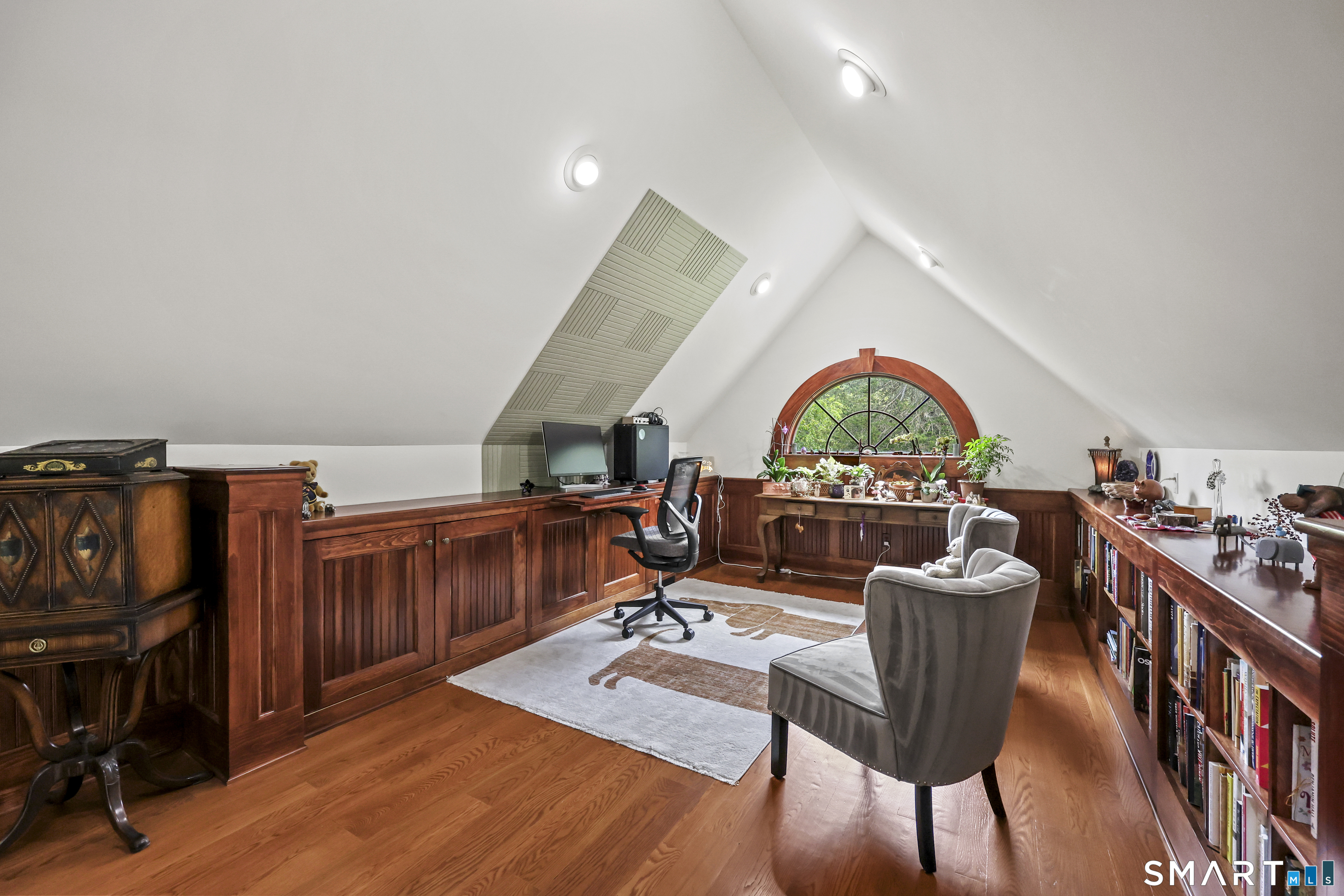 207 Great Pond Road Simsbury CT 06070