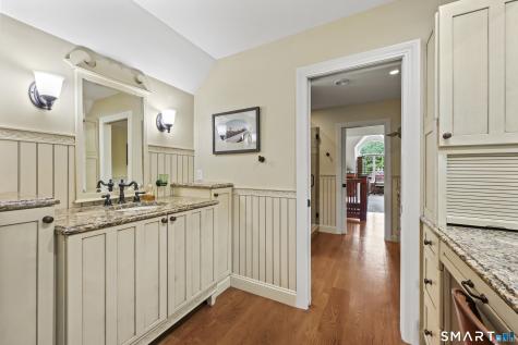 207 Great Pond Road Simsbury CT 06070