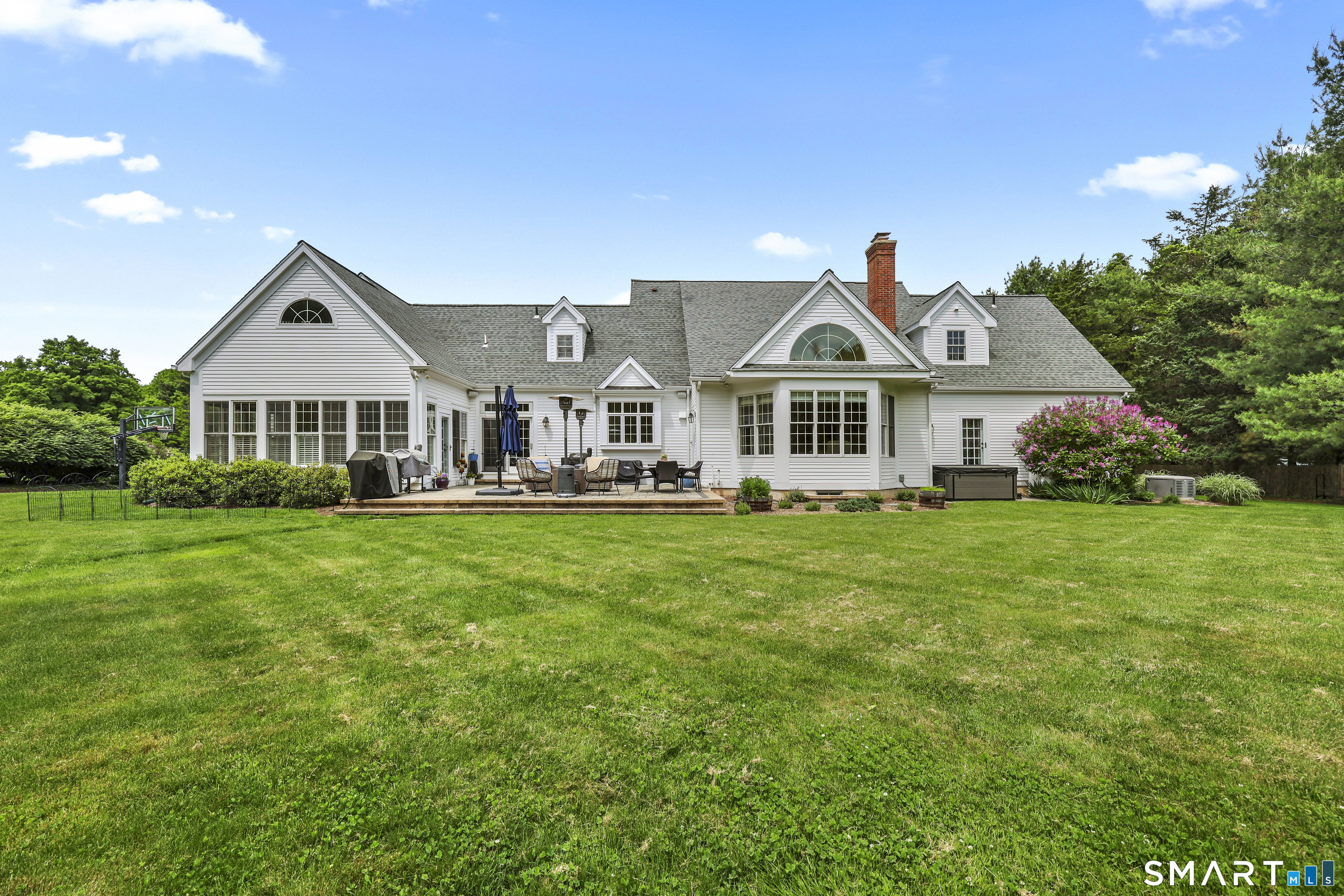 207 Great Pond Road Simsbury CT 06070