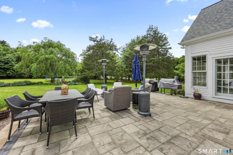 207 Great Pond Road Simsbury CT 06070