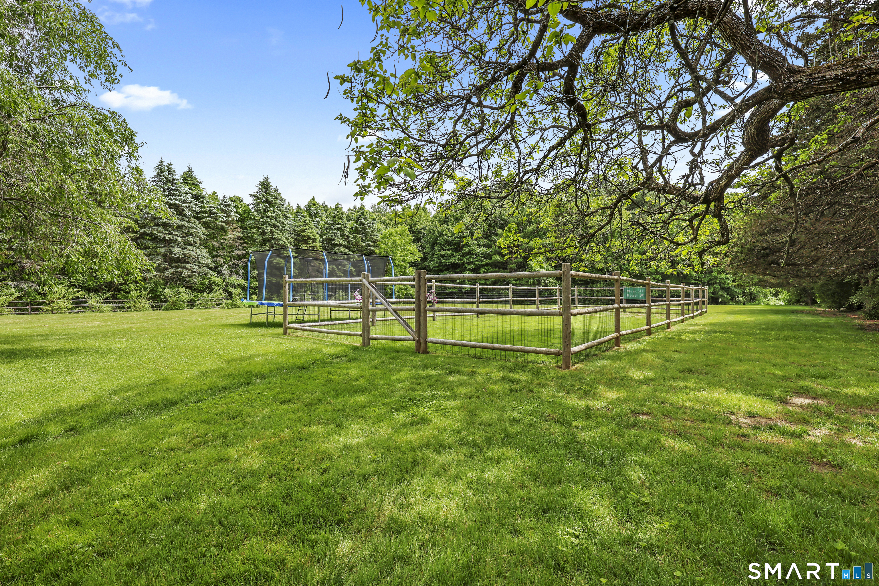 207 Great Pond Road Simsbury CT 06070