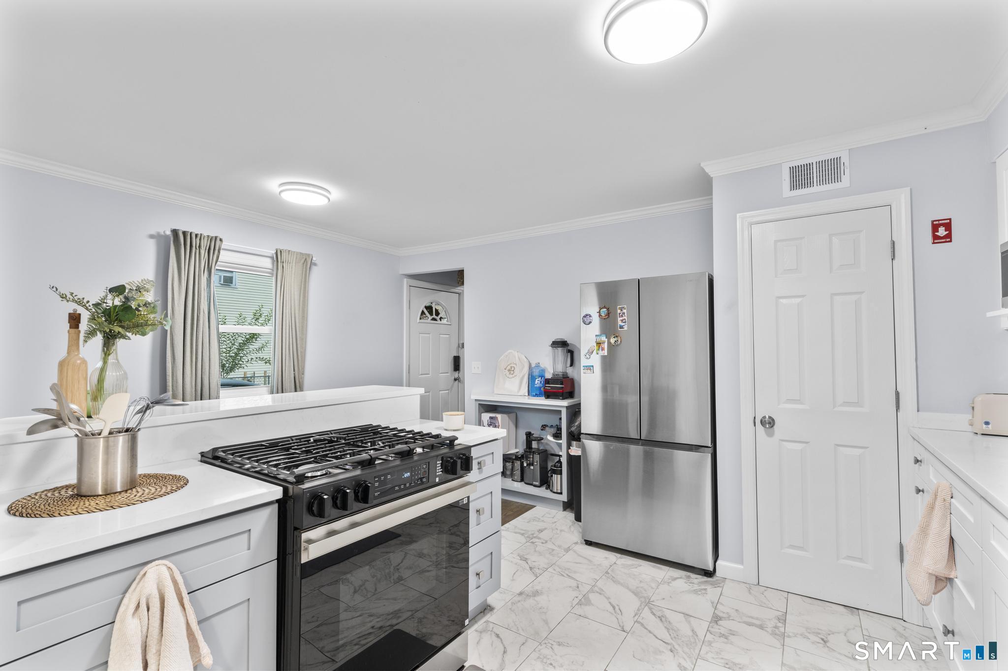 366 Columbus Avenue Stratford CT 06615