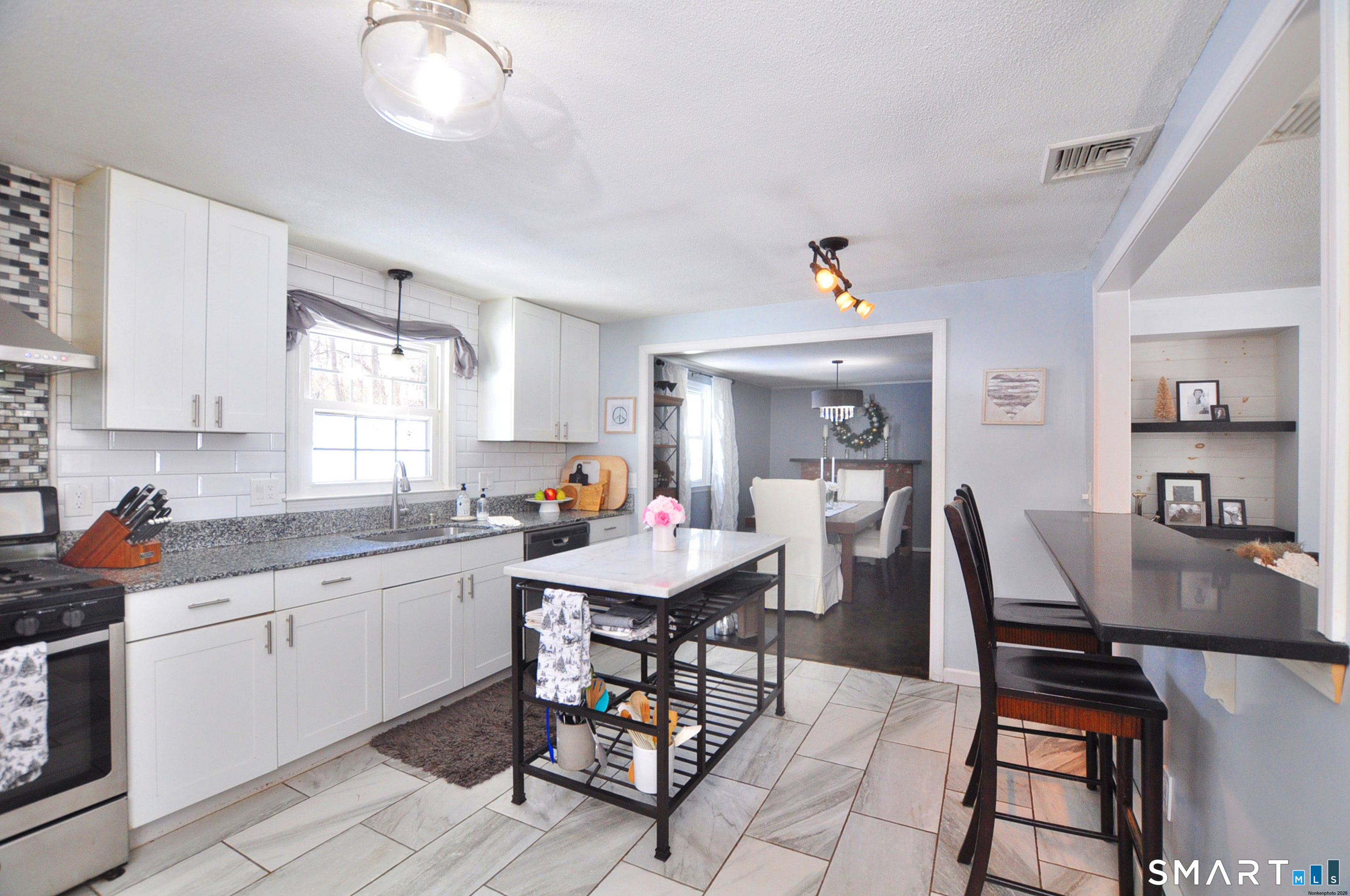 39 Huckleberry Lane Manchester CT 06040